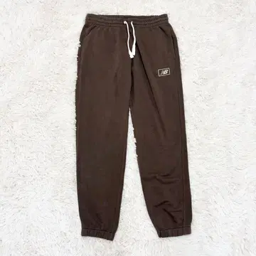 뉴발란스 스웨트 팬츠 조거 팬츠 원포인트 브라운 L