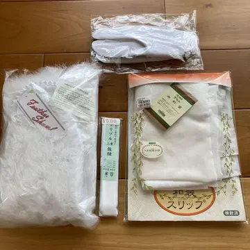 깃털 스카프, 발가락 양말, 임시 끈, 슬립 세트