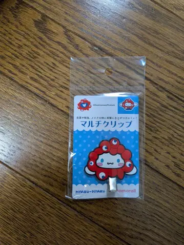 오사카 간사이 만박 한정 멀티 클립 시나몬 롤