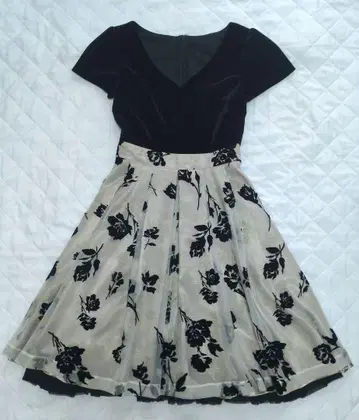 레스트로즈 원피스