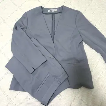 새상품급 내추럴 뷰티 베이직 노카라 자켓 & 수트 셋업