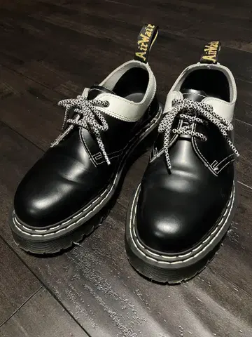 닥터 마틴 1461 BEX DS UK7