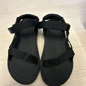 Teva 테바 샌들 HURRICANE 허리케인 26