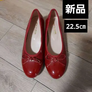 NICE CLAUP 힐업 에나멜 발레 슈즈