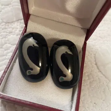용? 귀걸이