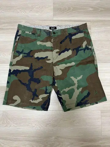 HUF 반바지