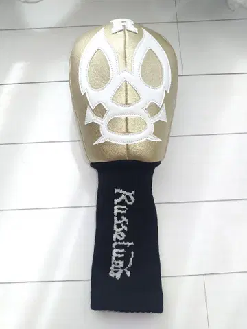 RUSSELUNO 러셀 드라이버 헤드커버 골드