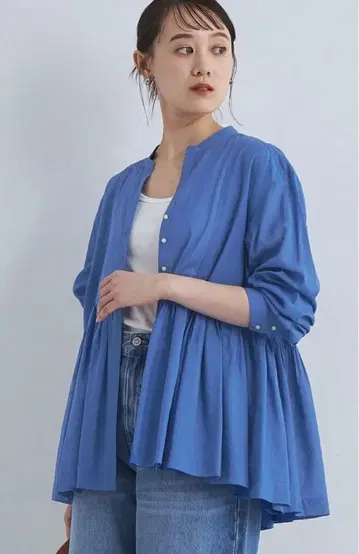 미사용 그린 레이블 리라크싱 전방위 촬영용 블라우스 블루 F