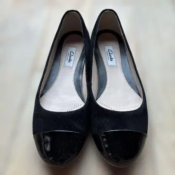 클락스 clarks 블랙 펌프스