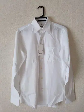 유니클로 파인 크로스 슈퍼 노아이론 슬림 핏 셔츠