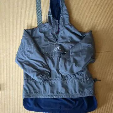 New Balance 후드 부착 아노락 자켓
