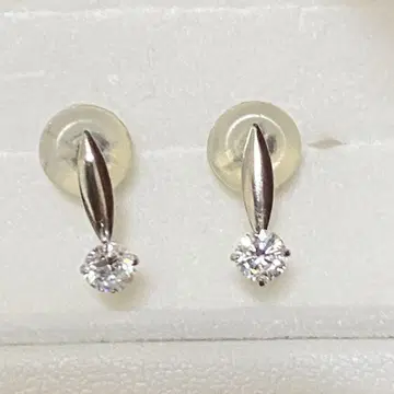 베리테 k10 WG 화이트 골드 큐빅 지르코니아 귀걸이