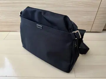 타케오키쿠치 숄더백 A4 확장형 숄더백 07002351