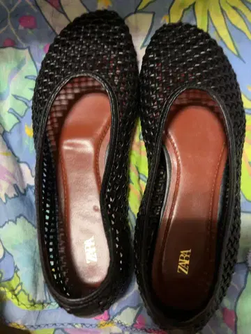 ZARA 메쉬 플랫 슈즈 24cm