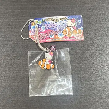 헬로키티 키티 오키나와 한정판 쿠마노미 버전 뿌리장식