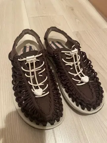 KEEN UNEEK 유니크 브라운 23.5cm
