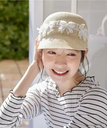 레이스 모티프 장식 종이 캐스킷 베이지 리본 장식 스트로우 모자