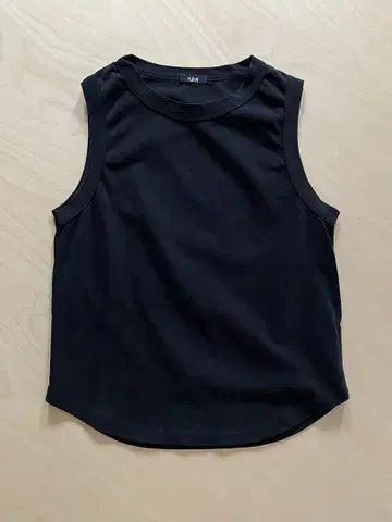 YLEVE 이레브 노스 톱