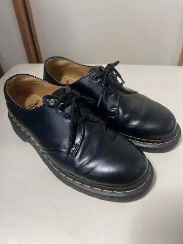 UK7 [새상품급] Dr.Martens 닥터마틴 3홀 1461