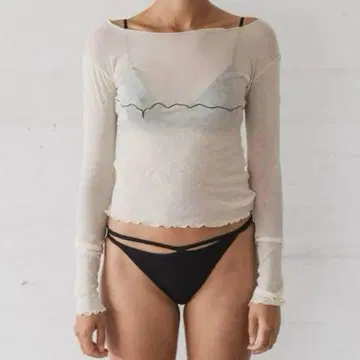 Baserange 베이스레인지 TABBYS STAR LONG SLEEVE
