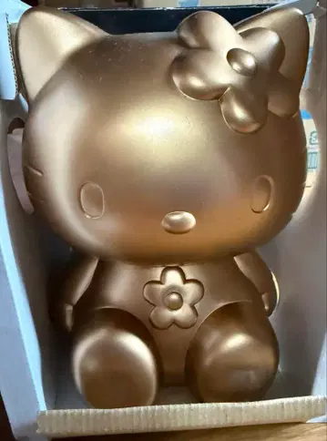 헬로키티 행운의 저금통 키티 산리오