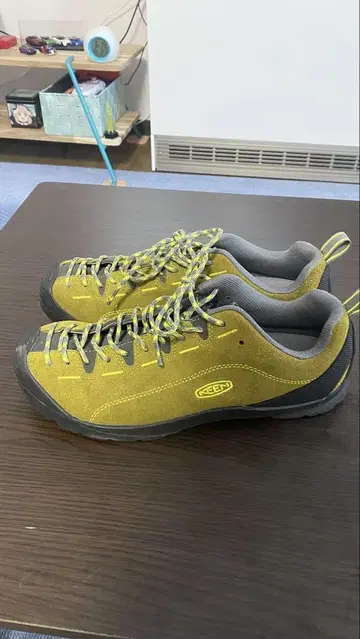 KEEN 자스퍼 희귀 색상 28.0