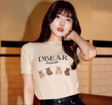 다리치 D 베어파일 니트 톱