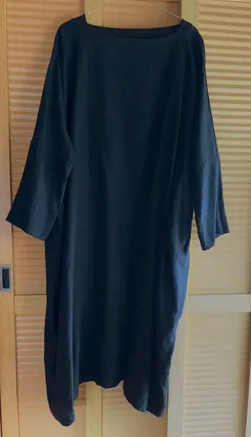 nest Robe (네스트로브) 린넨 돌먼 트라페즈 원피스