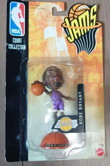 코비 브라이언트 피규어 NBA 잼스
