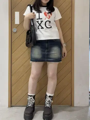 M 새상품 배송비 포함 엑스걸 XGIRL 베티 BETTY 티셔츠