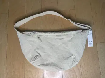 UNIQLO 숄더백 나일론 30 NATURAL