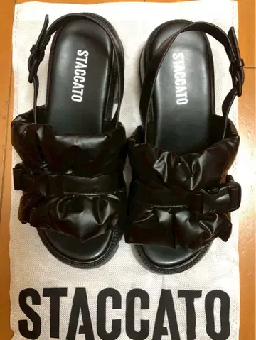 STACCATO 블랙 컴포트 샌들