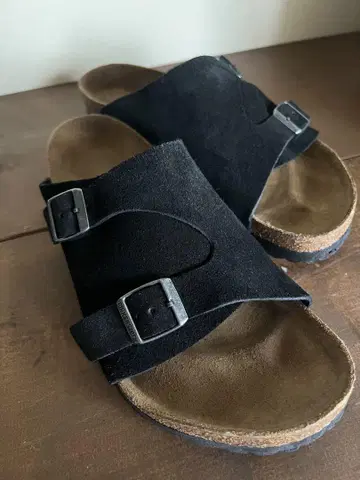 빌켄슈토크 BIRKENSTOCK 취리히 스웨이드 블랙 43