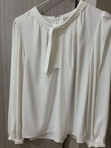 셀포드 블라우스