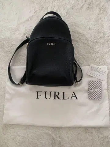 FURLA 백팩, 흠집이나 손상 없이 새것 같은 상태입니다.
