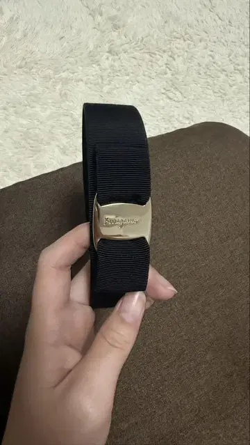 FERRAGAMO 머리띠