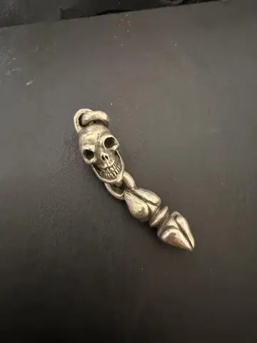 가보르 펜던트 탑 목걸이 gaboratoy gabor