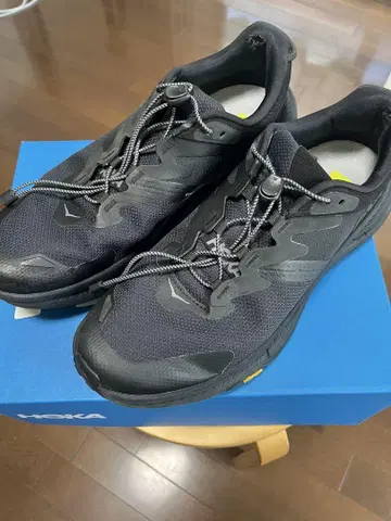 호카오네오네 HOKA ONE ONE 트랜스포트 27.5cm
