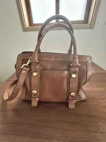 MICHAEL KORS 숄더