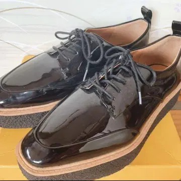 ZARA 로퍼 가죽 신발