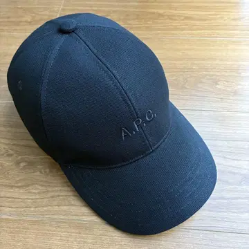 A.P.C. 아페세 블랙 캡 60 사이즈