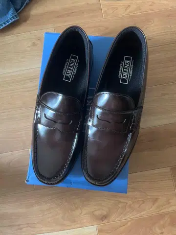 남성용 로퍼