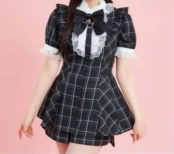 시크릿허니 액세서리 포함 레이스 프릴 셋업 반팔