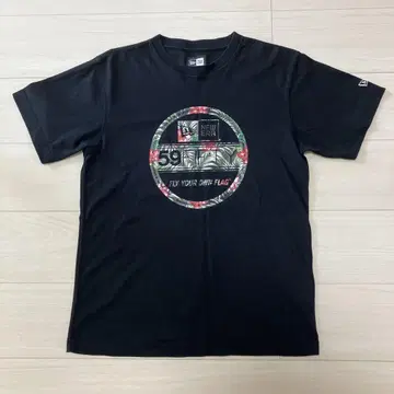 NEW ERA 플라워 무늬 로고 T셔츠 M 블랙