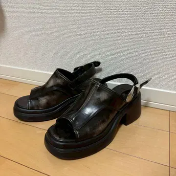 빈티지 커버 힐 샌들