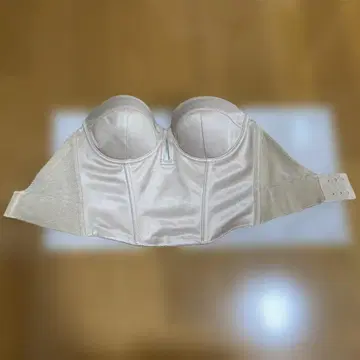 브라이덜 이너 뷔스티에 d70 트리트드레싱