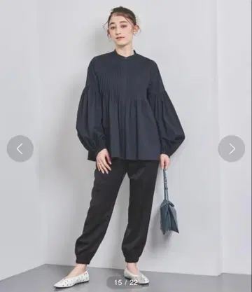 새상품급 유나이티드 애로우즈 블라우스