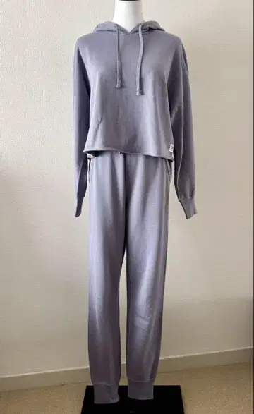 [ Reigning Champ ] 후디와 팬츠 세트
