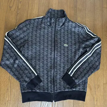 [즉시 완판] LACOSTE 모노그램 트랙 자켓 셋업