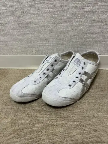 오니츠카 타이거 멕시코 66 화이트 실버 24.0cm